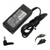 Carregador Notebook Semp Toshiba Sti Is1462 Is1412 20v 3 25a Cor Preto Voltagem De Entrada Bivolt Automático 110v 220v