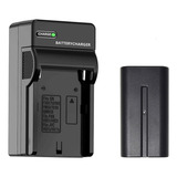 Carregador Para Iluminadores E Câmeras Sony Bat Np f770