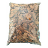 Casca De Pinus Polida Media Premium 40 Litros 8 Quilos