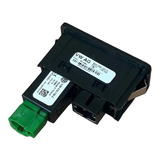 Conjunto Porta Usb Auxiliar Vw Gol Saveiro Voyage 5q0035726e