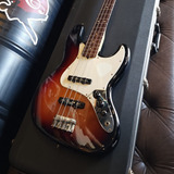 Contrabaixo Fender Jazz Bass American Special