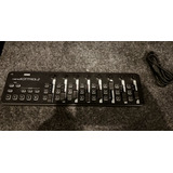 Controlador Korg Nanokontrol 2 8 Faders Preto