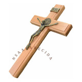 Cruz Crucifixo Madeira Porta Medalha São