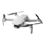 Drone Dji Mini 2 Se Fly More Combo Com Câmera 4k Cor Cinza
