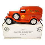 Ertl 1932 Panel Delivery Bank Miniatura De Ferro Cofre 1 25