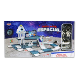 Estação Espacial Completa Veículos Nave E Astronautas