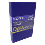 d32