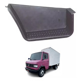 Forro Estribo Preto Esq Sem Furo Mb 709 710 1618 1935 Ls1630