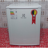 Frigobar 80 Litros Electrolux semi Novo A Retirar No Local