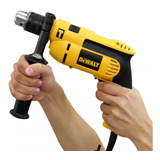 Furadeira Martelete Elétrica De 13mm Dewalt Dwd502 710w
