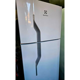 Geladeira Electrolux 260l Com Freezer Cycle Defrost Bra 110v