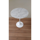 Mesa Saarinen Lateral Carrara 51cm Diâmetro E 70cm Altura.