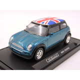 Miniatura Mini Cooper Azul Metalico Com Bandeira Welly 1/64